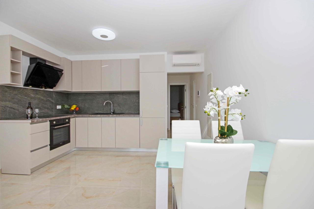 Sunset Apartments Makarska Exterior foto